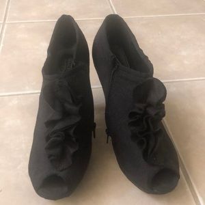 Black Botties size 9